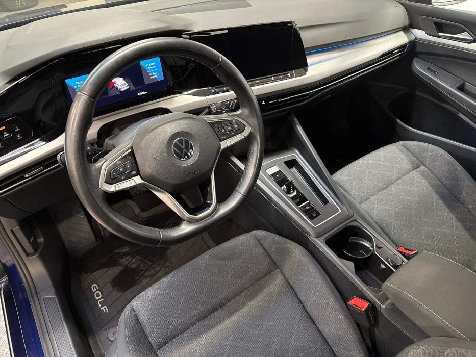 VOLKSWAGEN Golf 2022