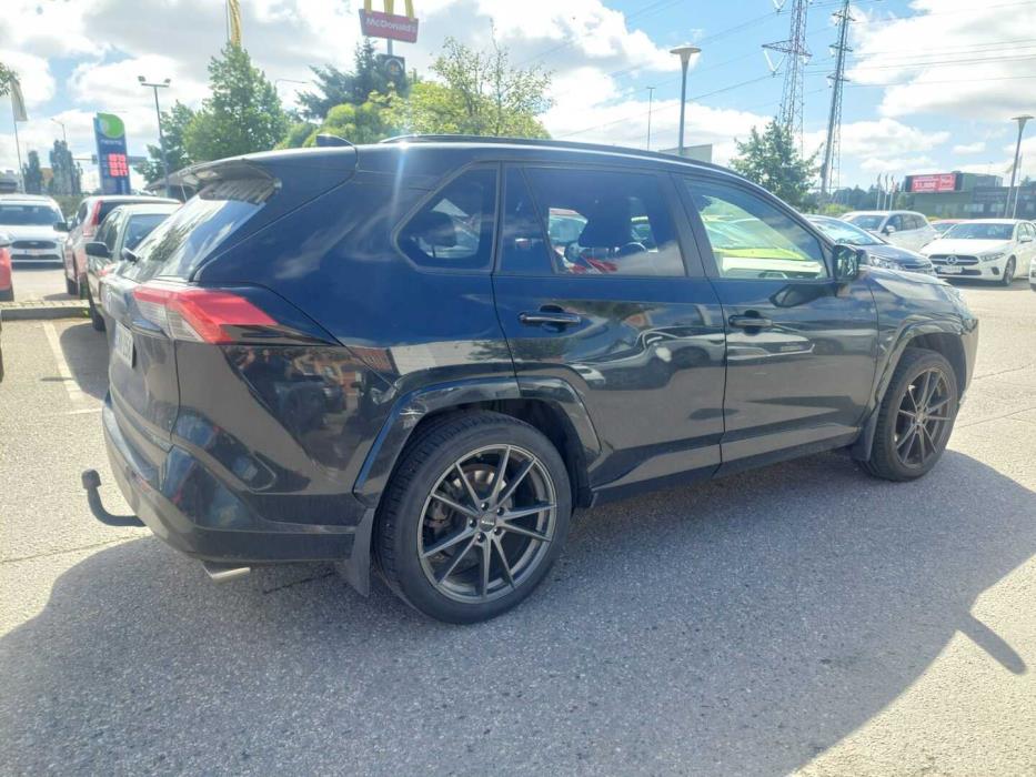 TOYOTA RAV4 2021