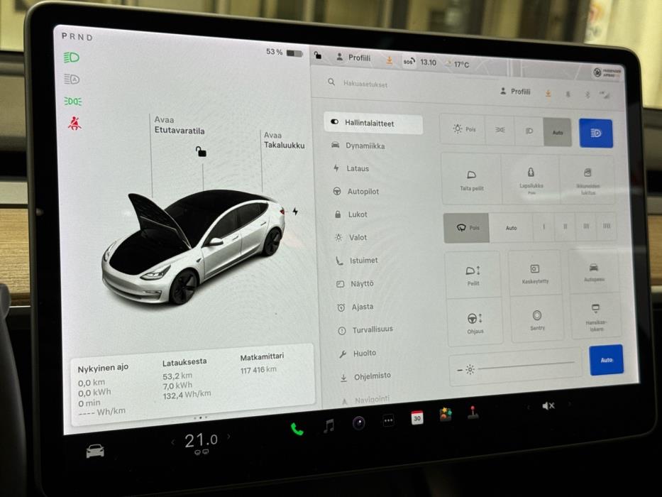 TESLA Model 3 2021