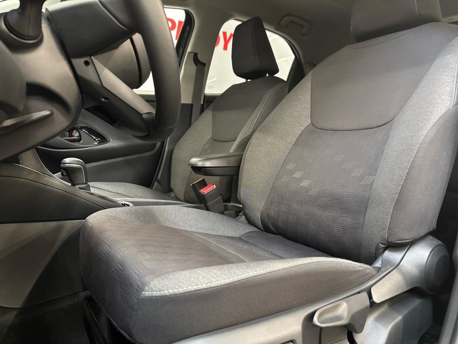 TOYOTA Yaris 2024