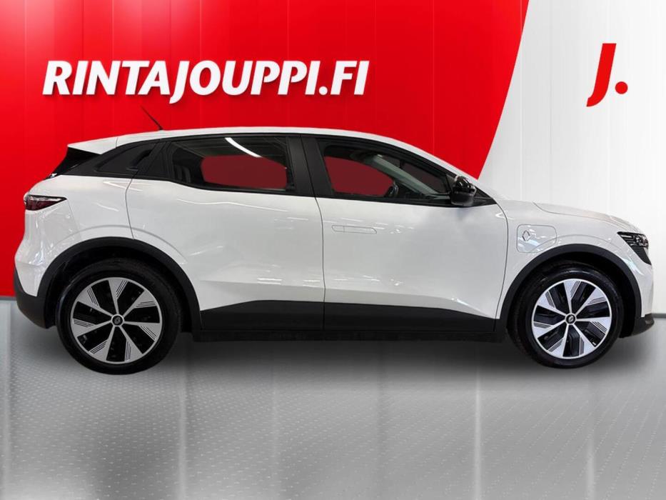 RENAULT Megane 2023