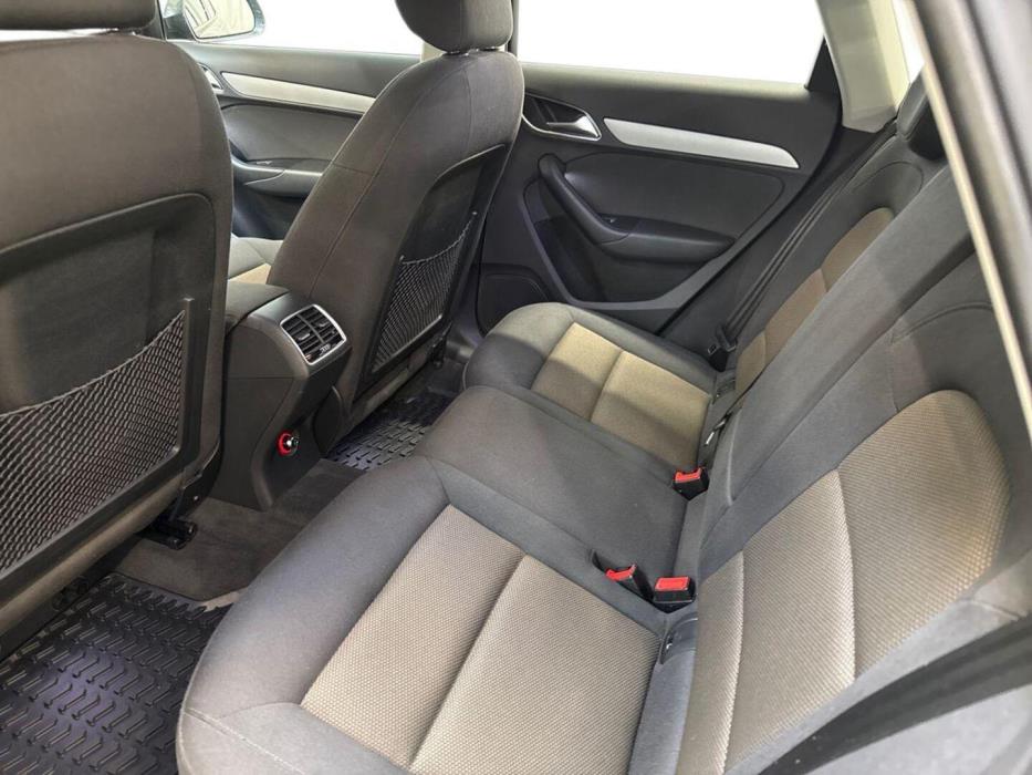 AUDI Q3 2015