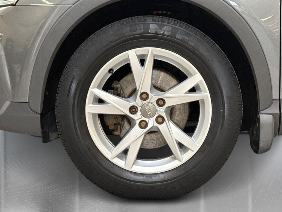 AUDI Q3 2015