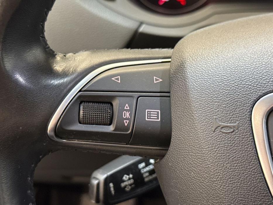 AUDI Q3 2015