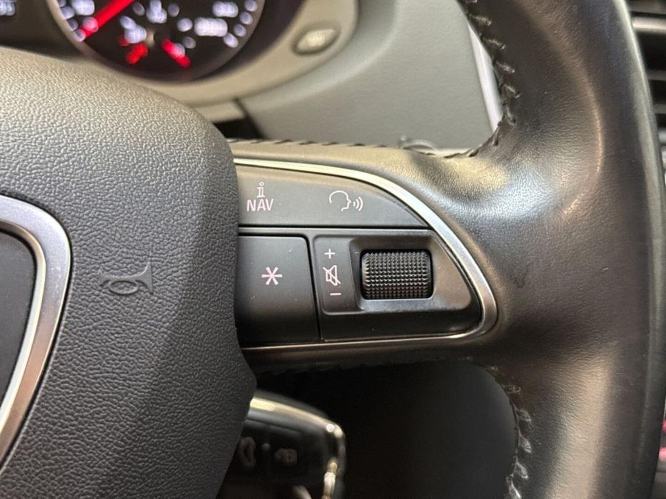 AUDI Q3 2015