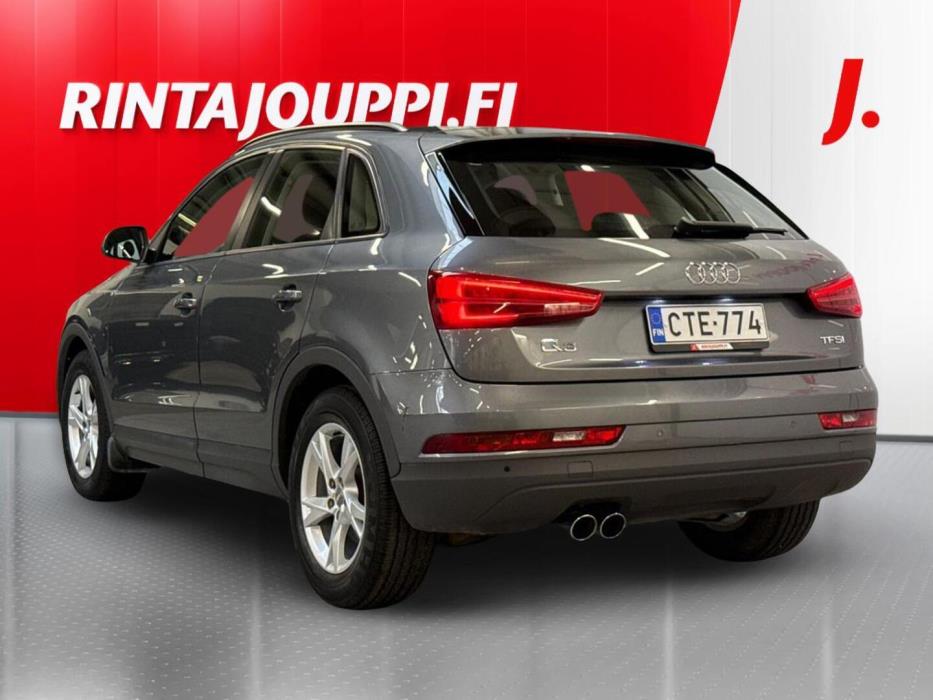 AUDI Q3 2015