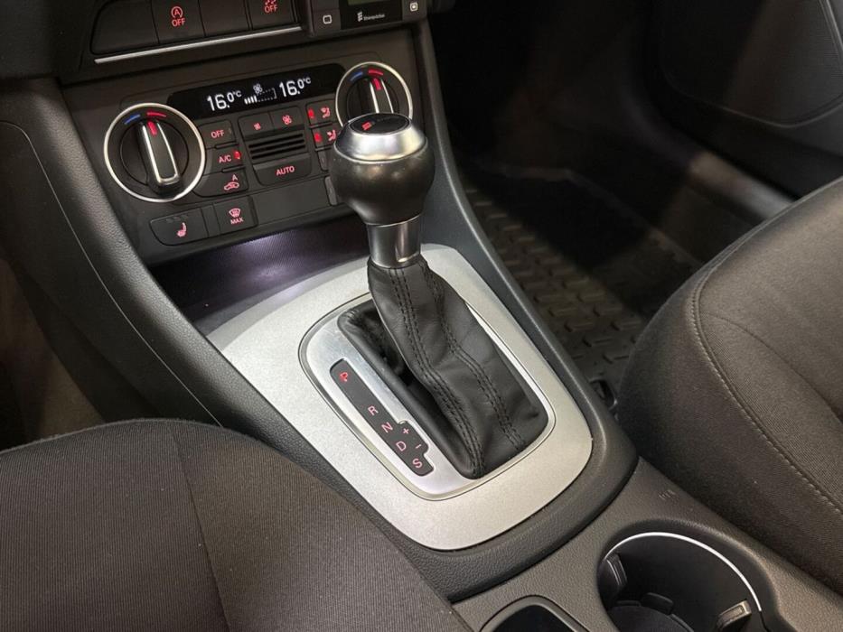 AUDI Q3 2015