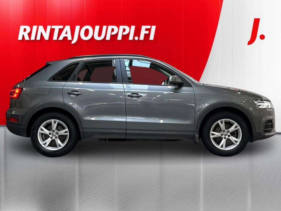 AUDI Q3 2015
