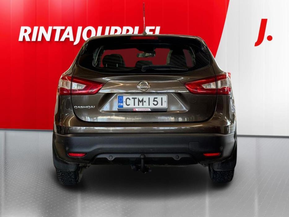 NISSAN Qashqai 2015