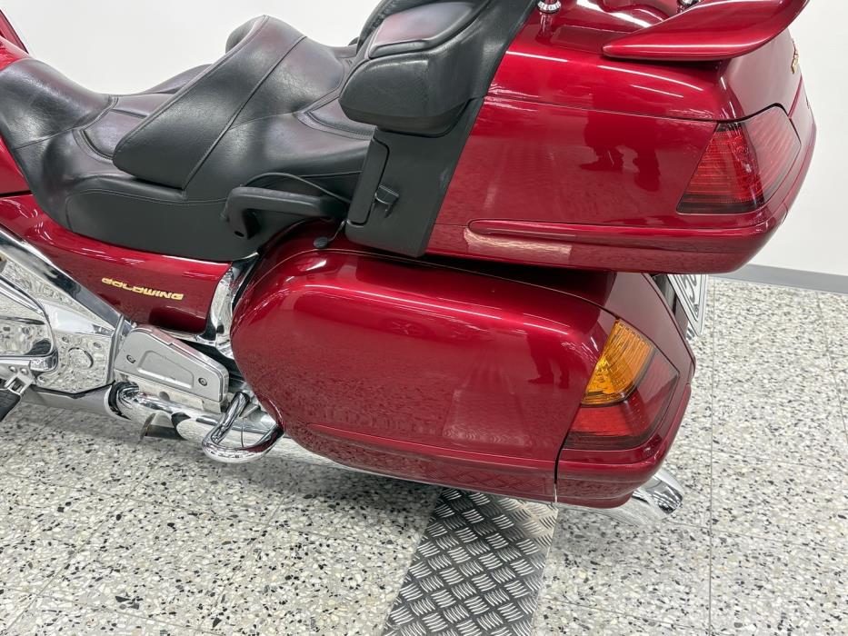 HONDA GL 2004