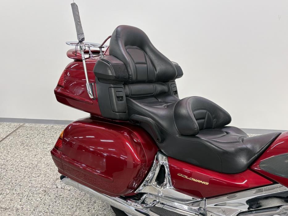 HONDA GL 2004