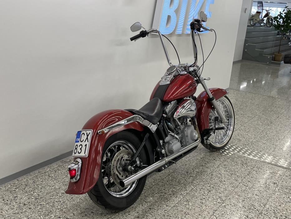 HARLEY-DAVIDSON SOFTAIL 2004