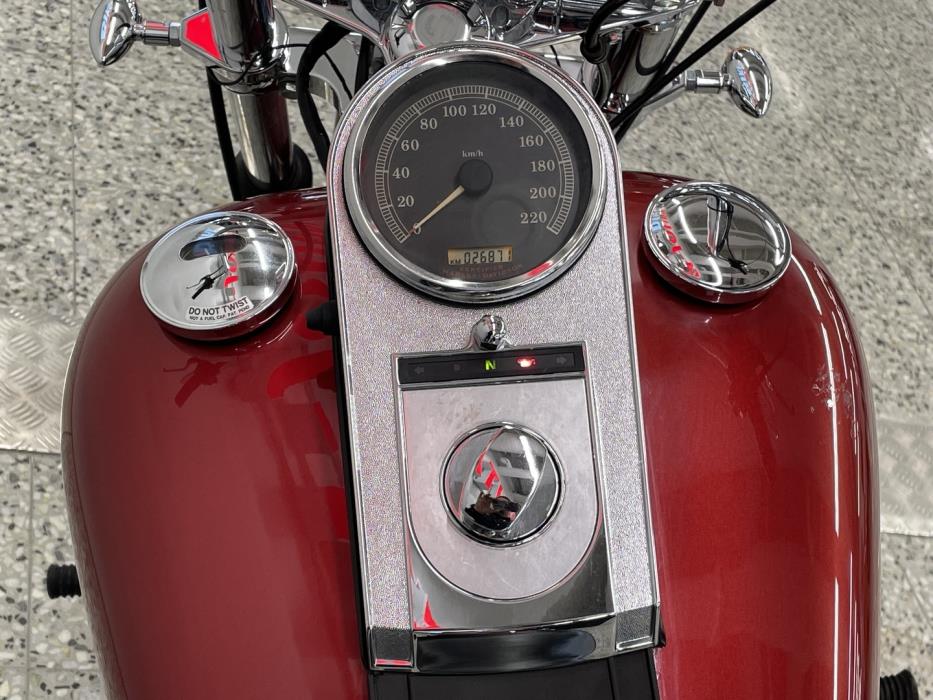 HARLEY-DAVIDSON SOFTAIL 2004