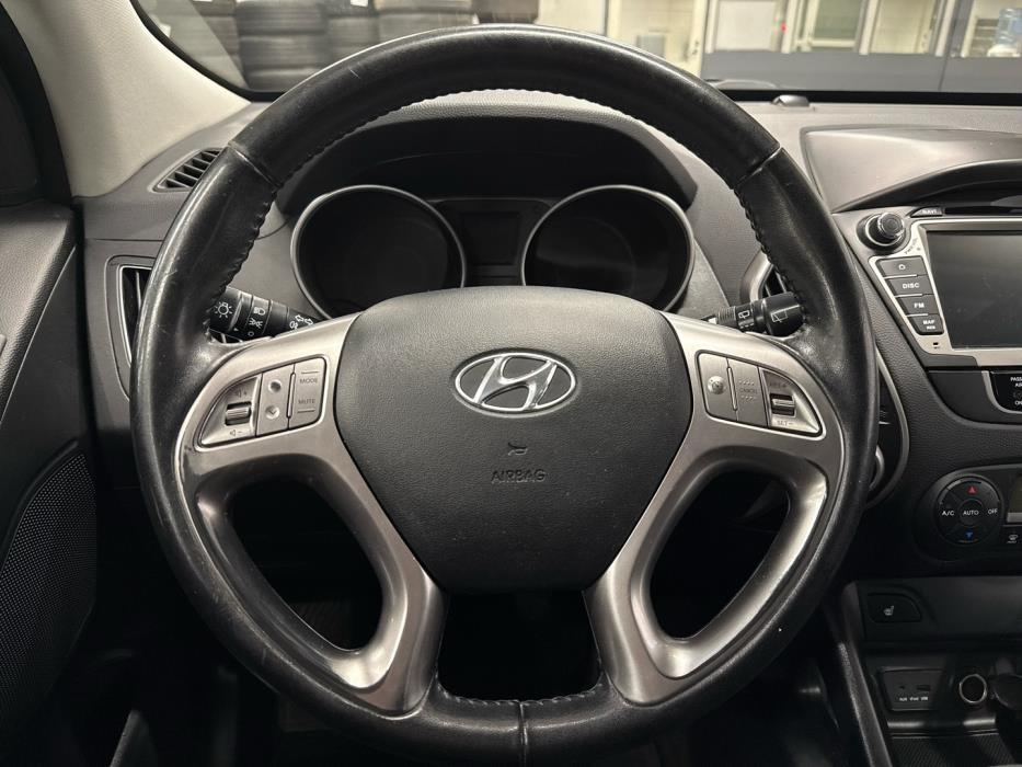 HYUNDAI ix35 2011