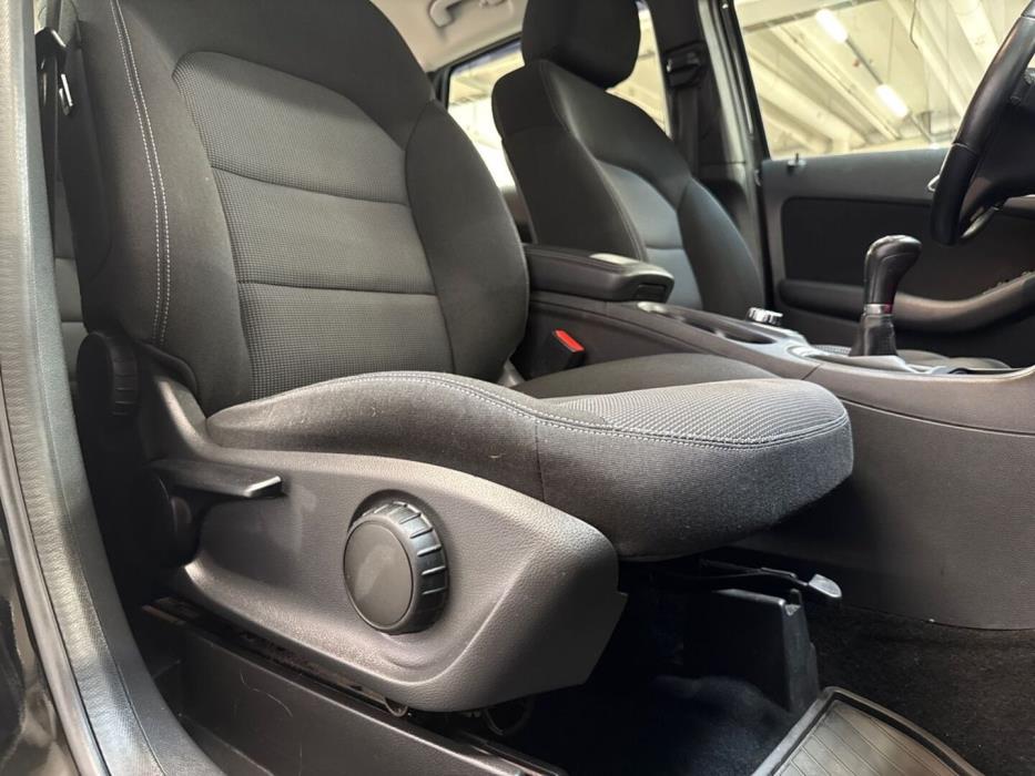MERCEDES-BENZ B 2013