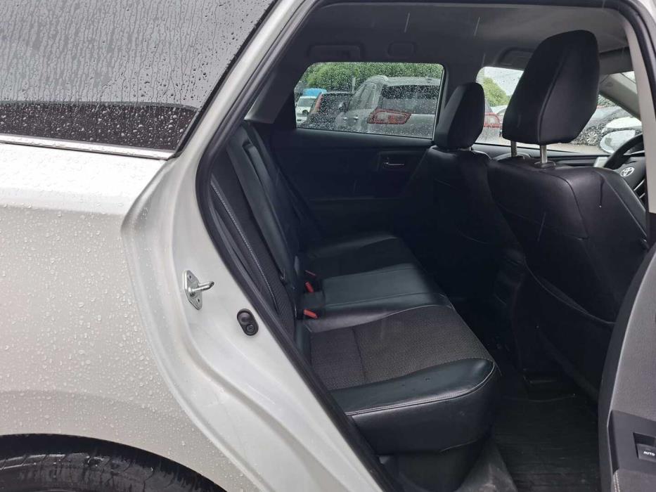 TOYOTA Auris 2014