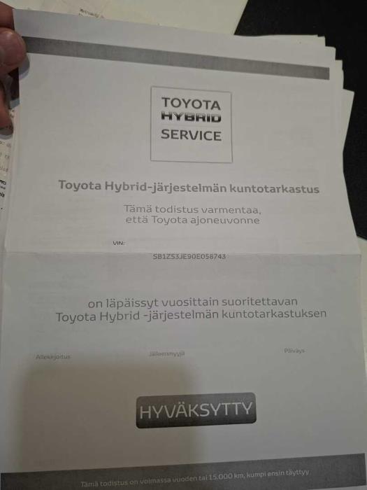 TOYOTA Auris 2014