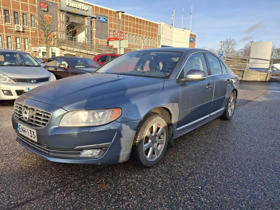 VOLVO S80 2013