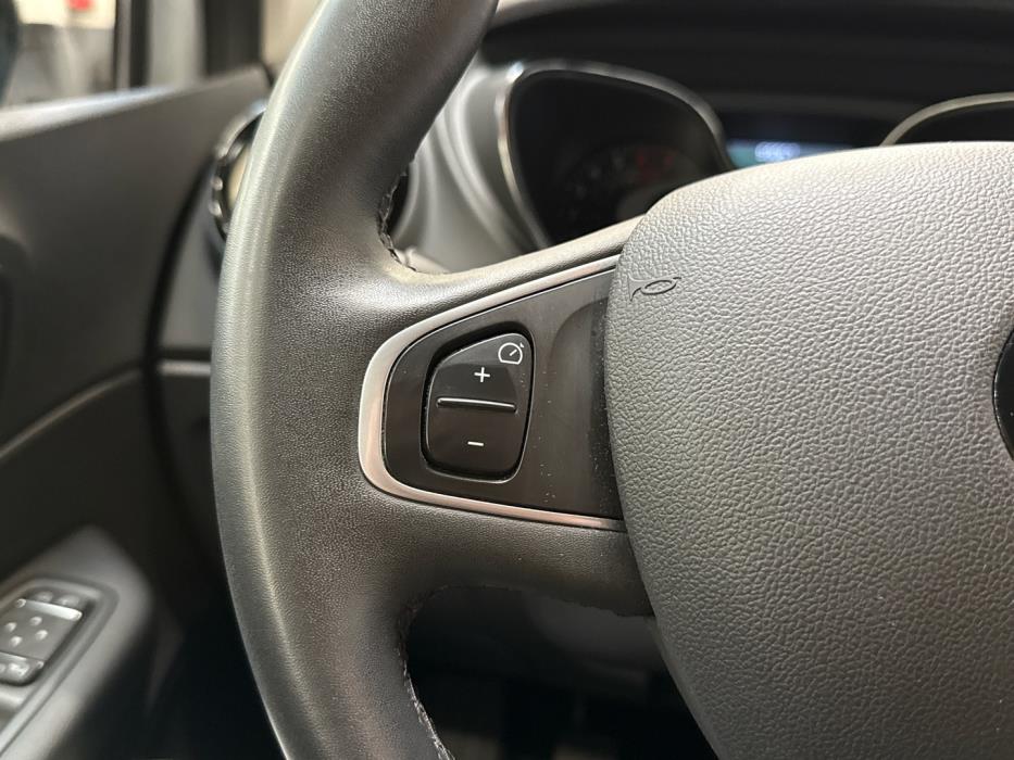 RENAULT Captur 2019
