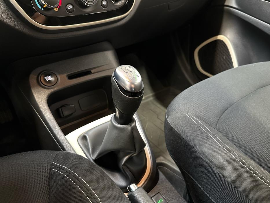 RENAULT Captur 2019