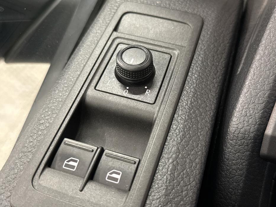 VOLKSWAGEN Transporter 2017