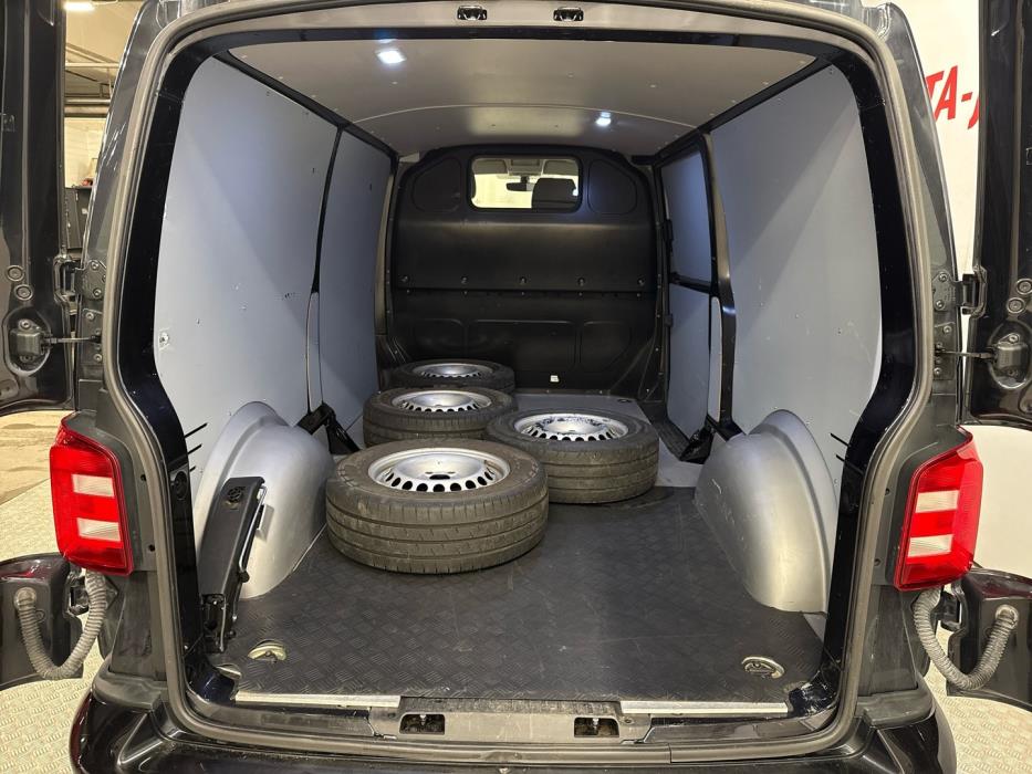 VOLKSWAGEN Transporter 2018
