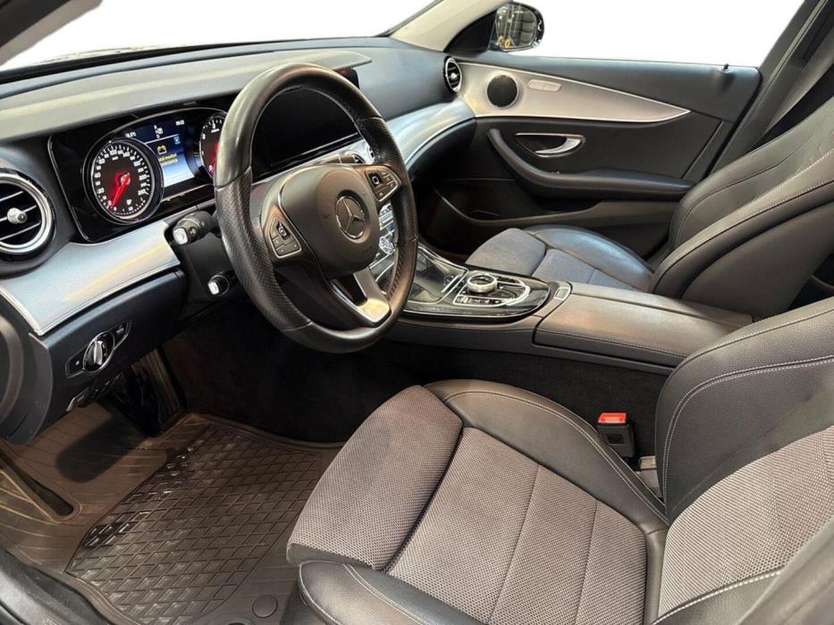 MERCEDES-BENZ E 2018