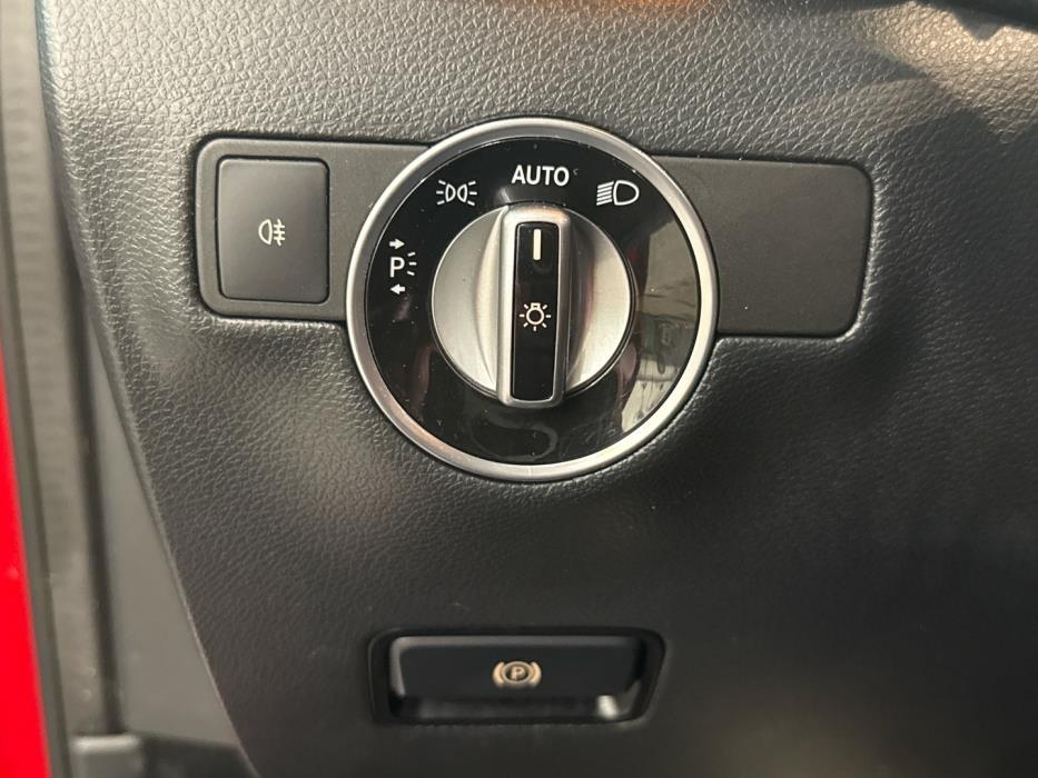 MERCEDES-BENZ B 2017