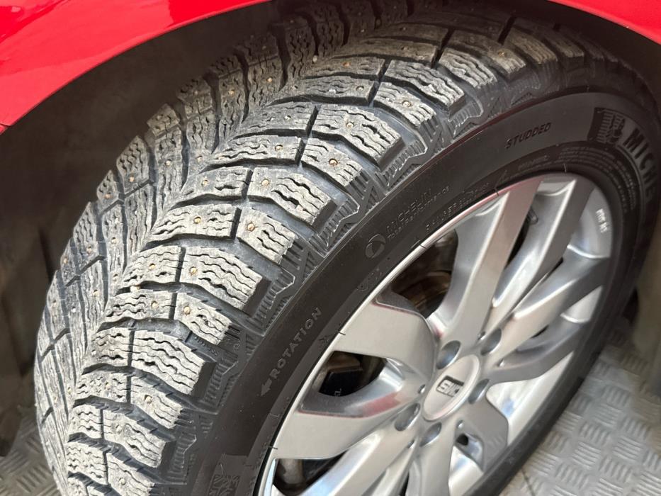 MERCEDES-BENZ B 2017