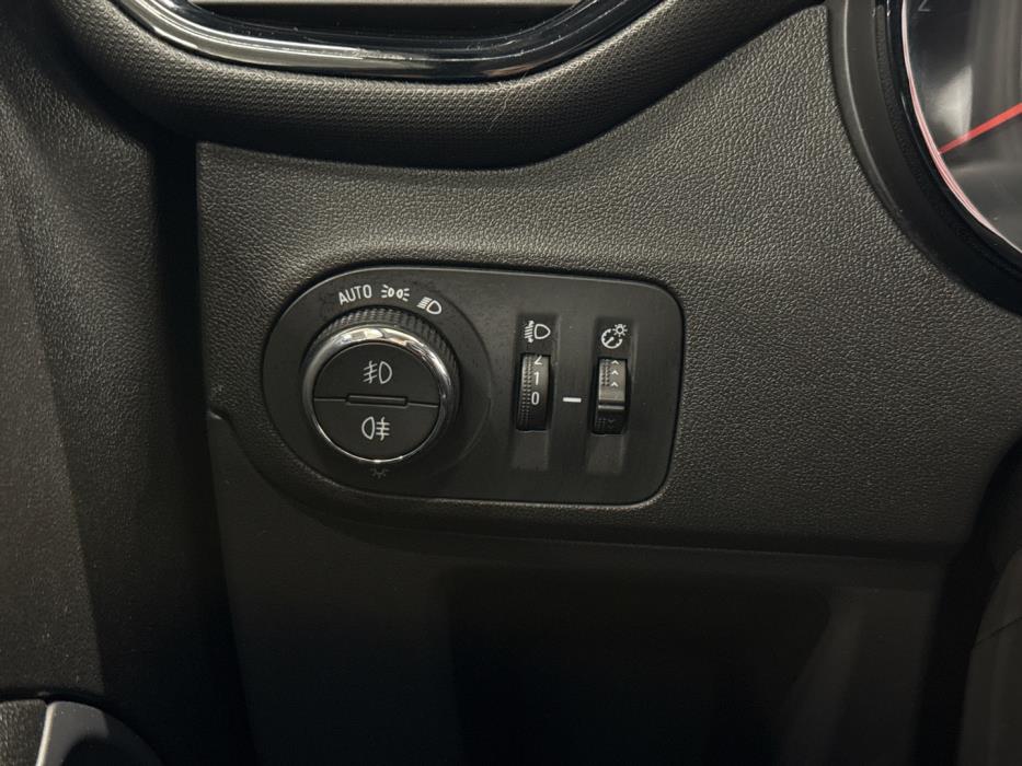 OPEL Crossland X 2019