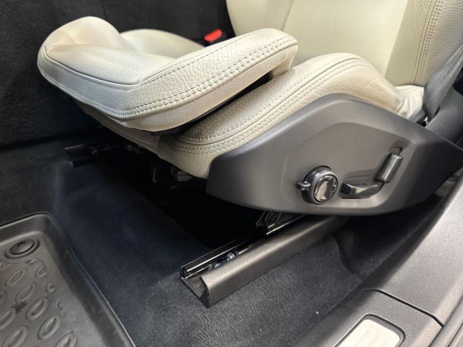 VOLVO XC60 2020