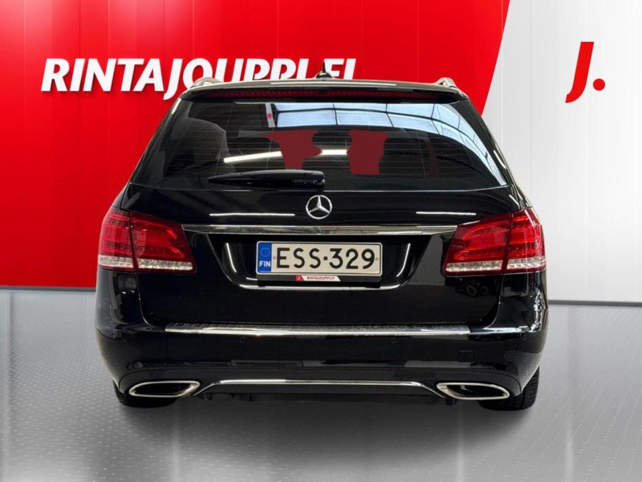 MERCEDES-BENZ E 2013