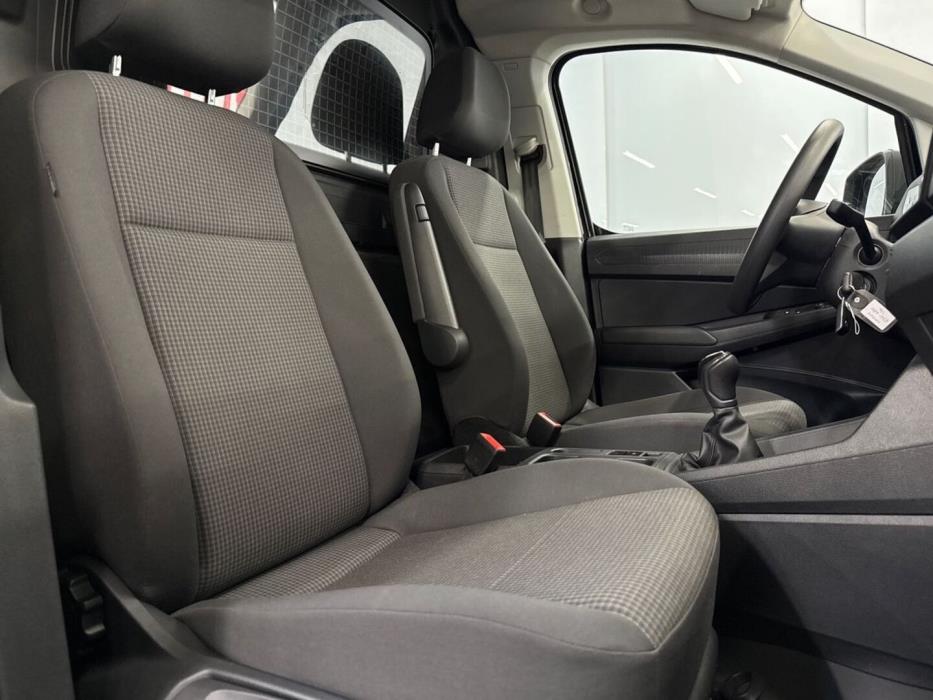VOLKSWAGEN Caddy 2021