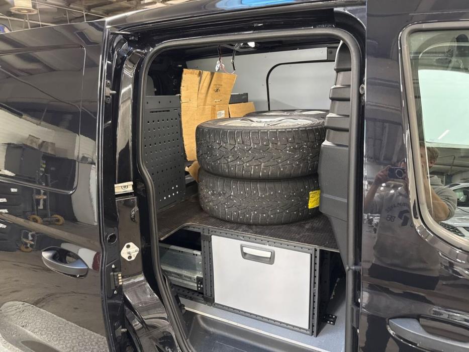 VOLKSWAGEN Caddy 2021