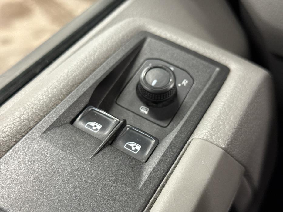 VOLKSWAGEN Crafter 2021