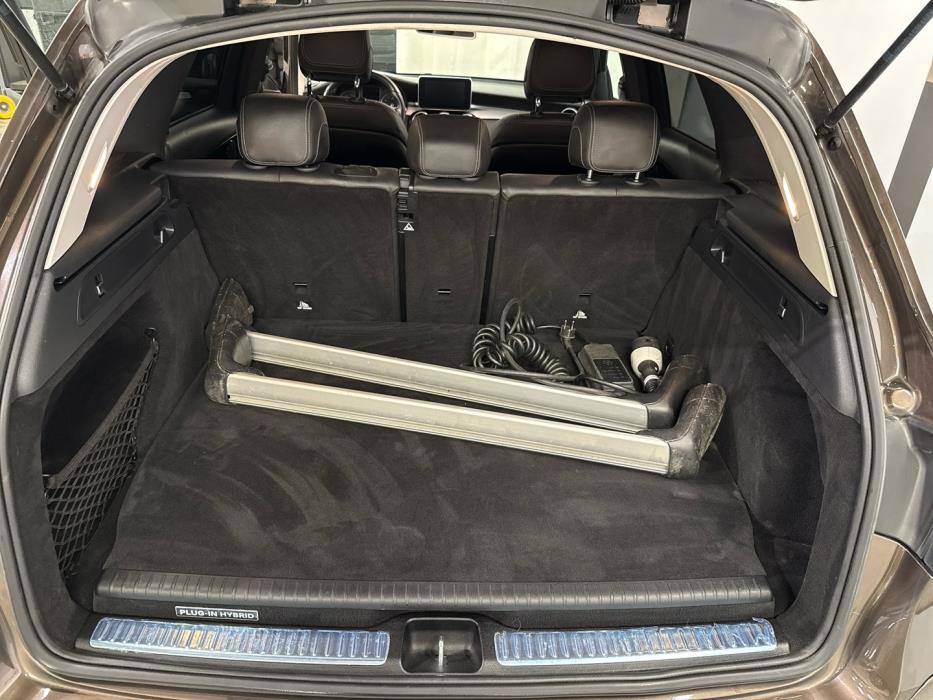 MERCEDES-BENZ GLC 2018