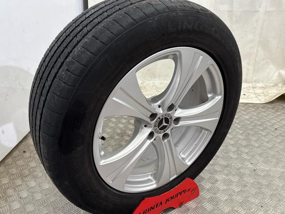 MERCEDES-BENZ GLC 2018