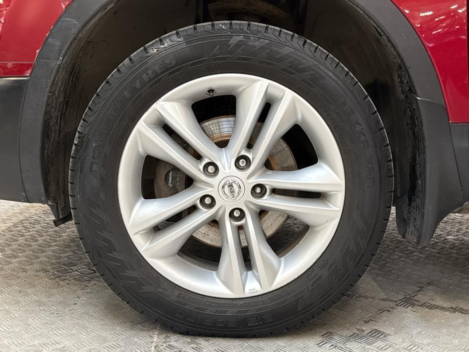 NISSAN Qashqai 2011