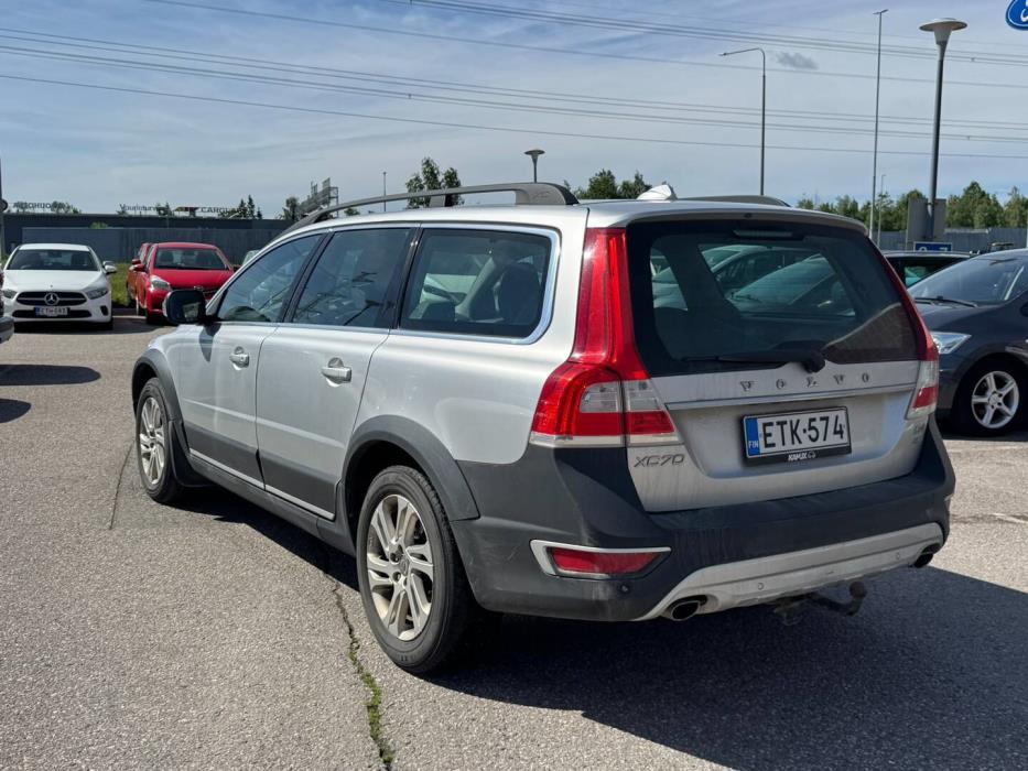 VOLVO XC70 2014