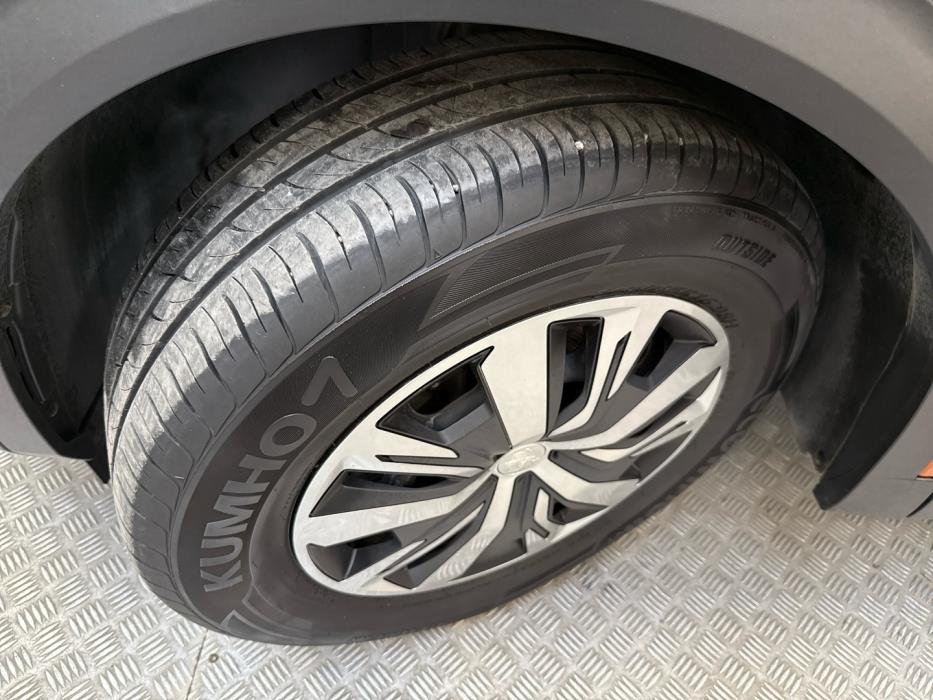 PEUGEOT 2008 2021