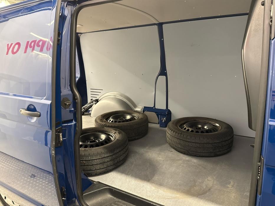 VOLKSWAGEN Transporter 2021