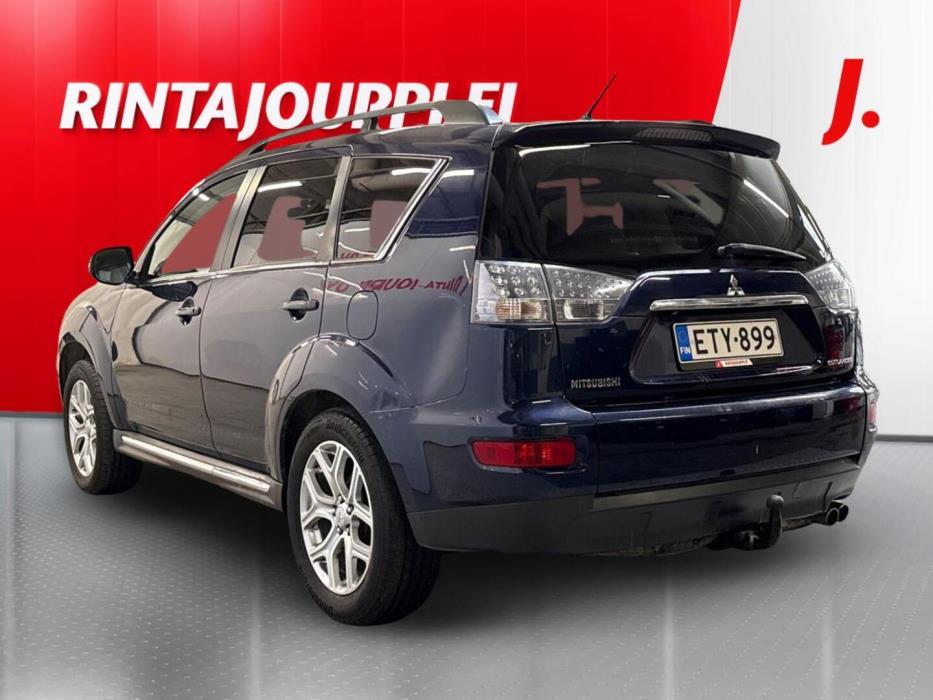 MITSUBISHI Outlander 2012