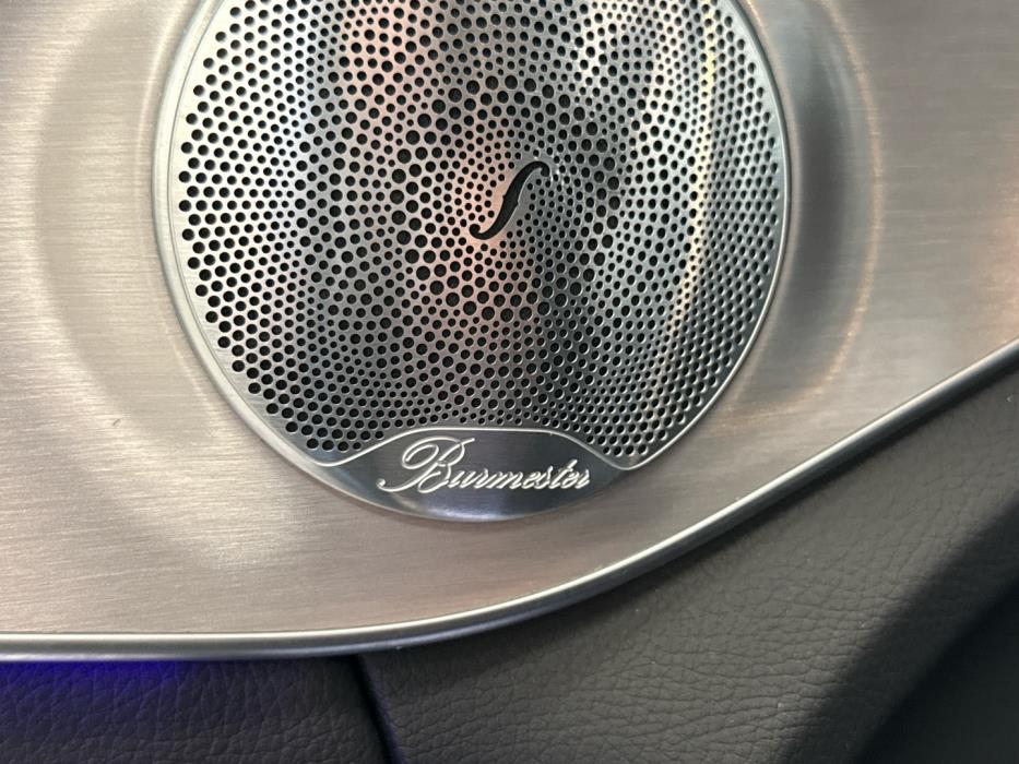 MERCEDES-BENZ C 2021