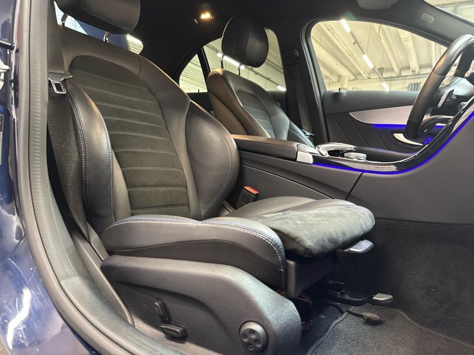 MERCEDES-BENZ C 2021