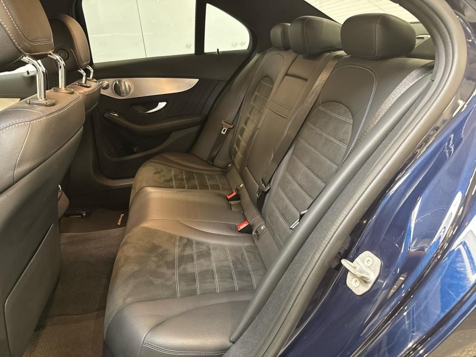 MERCEDES-BENZ C 2021