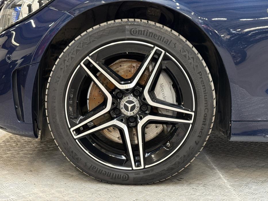 MERCEDES-BENZ C 2021