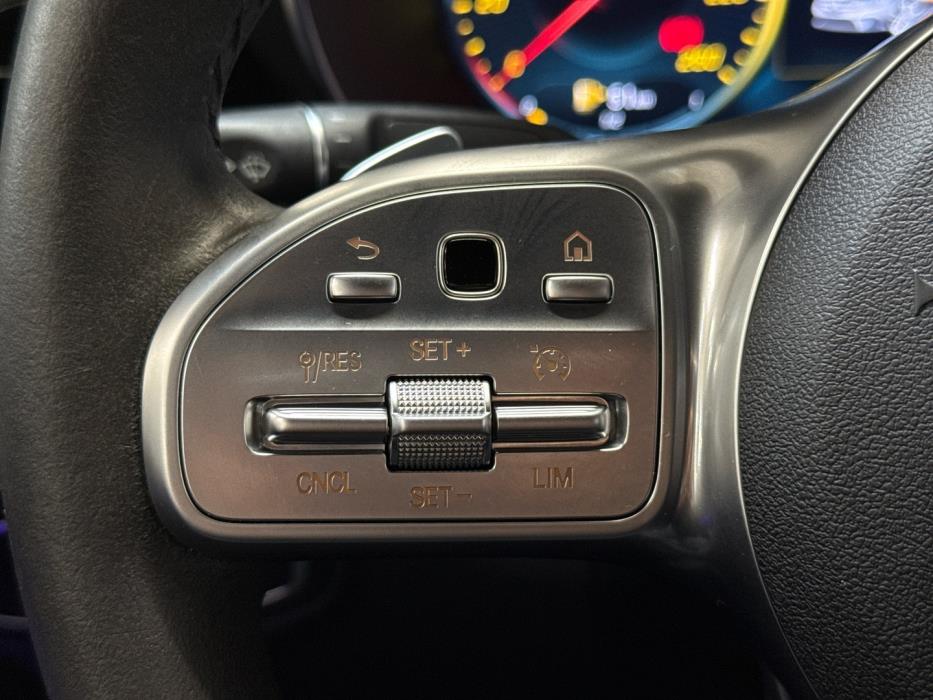 MERCEDES-BENZ C 2021
