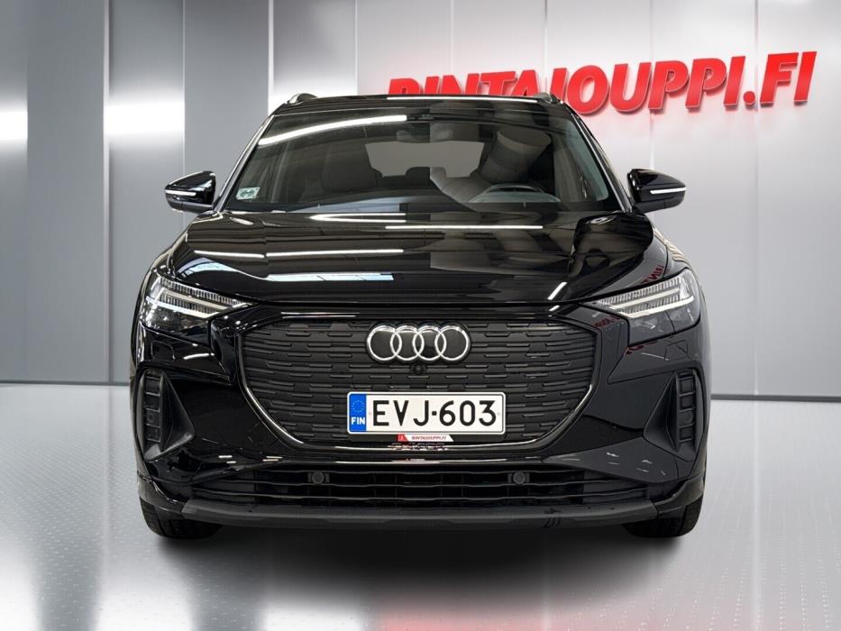 AUDI Q4 E-TRON 2021