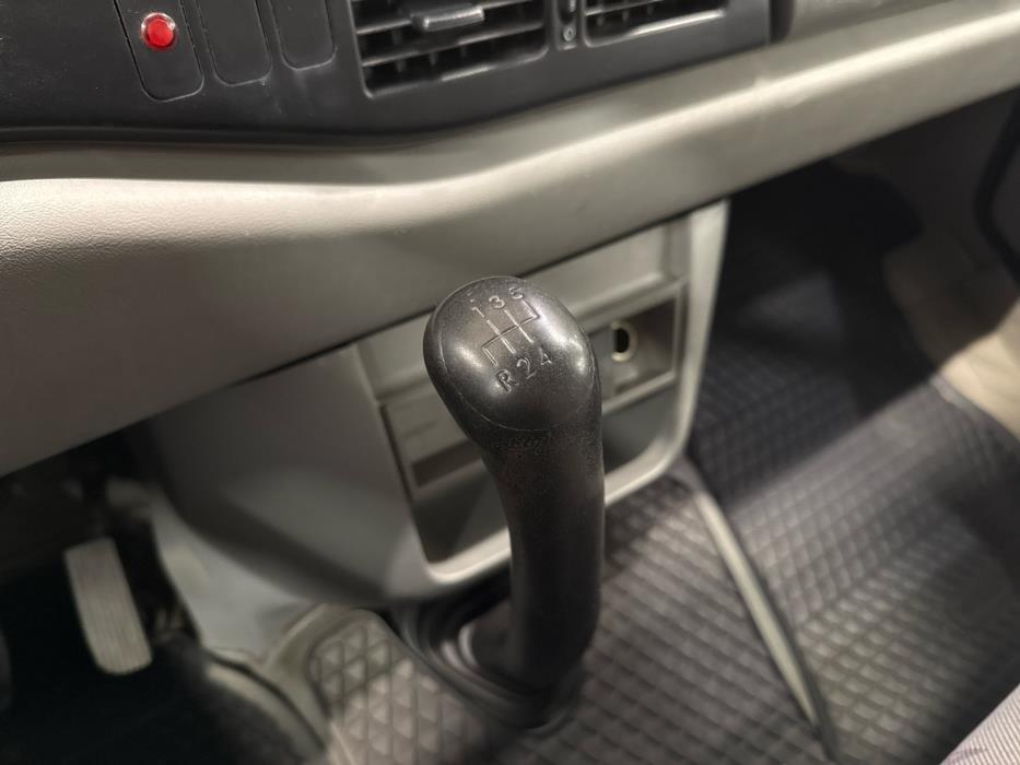 VOLKSWAGEN LT 2001