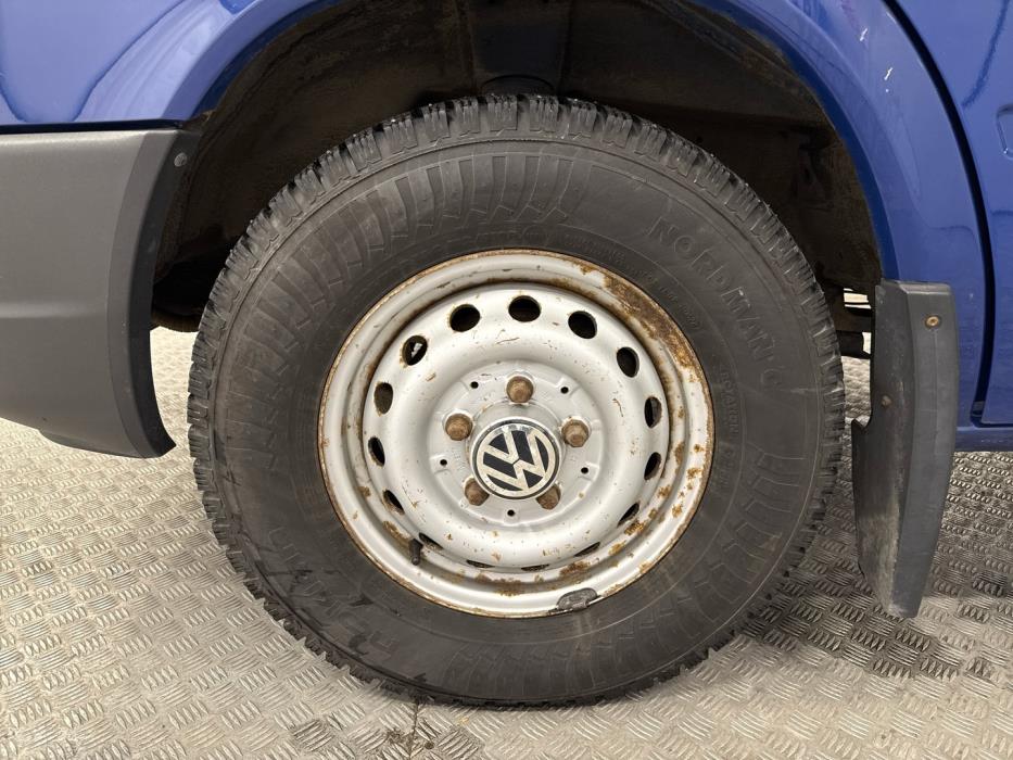VOLKSWAGEN LT 2001